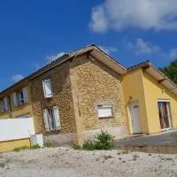 Gîte 2 SM, hotel u gradu Saint-Médard