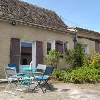 Longère à la campagne、Saint-Rémyのホテル