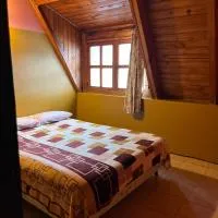 Hebes House Hostal, хотел в Каваху