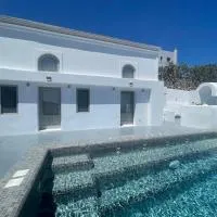 Solo Sole Suites Santorini, viešbutis mieste Éxo Goniá