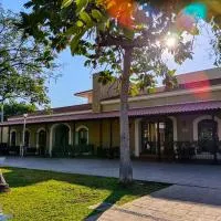 Concierge Plaza La Villa, hotel di Colima