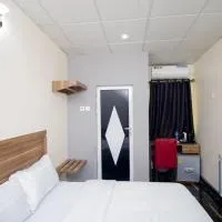 LINKS Bed and Breakfast, hotel u gradu Abeokuta