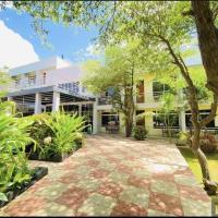 Royal village Hotel, hotel poblíž Letiště Dodoma - DOD, Dodoma