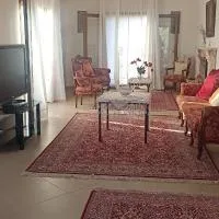 The Little House, ξενοδοχείο σε Mouzakaíïka