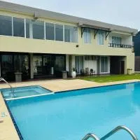 Kay Jay Beach Front، فندق في أوسويتاكياوت