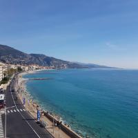 Menton front bord de mer C&ocirc;te d'Azur Florentina sea view French Riviera proche Monaco Montecarlo superb studio, Hotel in Menton