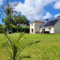 Kernay, grande maison familiale pour 10 personnes, hotel poblíž Letiště Côte de Granit – Lannion - LAI, Lannion