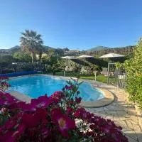 La villa des oliviers، فندق في سوريد