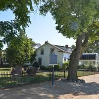 Stevenson Farms-Harvest Spa B & B, hotel in Alliston
