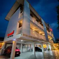 Le Neuf Nakorn Lampang – hotel w mieście Lampang