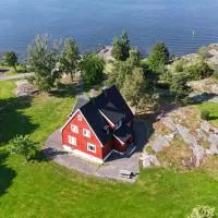 Beach villa 4 soverom、Nord Måkerøyのホテル