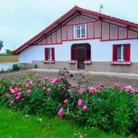 Viesnīca Maison du Coucou pilsētā Larbey
