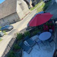 Maison de village entre lac et montagne, hotel poblíž Letiště Chambéry-Savoie - CMF, La Motte-Servolex