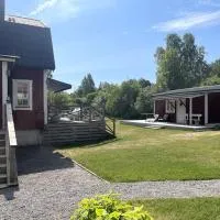 Skärgårdsidyll i Stavsnäs Idyllic Archipelago Retreat in Stavsnäs, viešbutis Stokholme