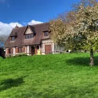 Relais équestre du Miloir - chambres d'hôtes، فندق في Saint-Désir
