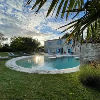 Logis Saint Léonard, hotelli kohteessa Dompierre-sur-Mer