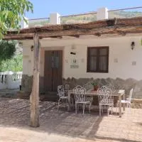 Casa Rural La Encina 2, hotel em Lanjarón