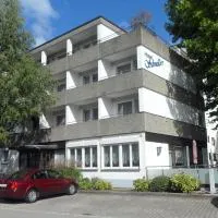 Hotel Schneider, хотел в Бад Зекинген