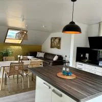 Apartment Minneburgblick, מלון בNeckargerach