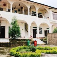 FX 72 Ruteng Hotel, hotel berdekatan Ruteng Airport - RTG, Ruteng