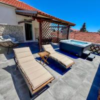 Apartment Karuzz Heated Jacuzzi &ndash; hotel w mieście Zadar