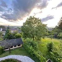 Wohnung mit schönem Aussicht, hotel in Bendorf