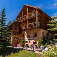 Le Chalet d'en Hô, hotel v destinácii Névache