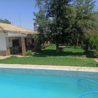 Finca Rústica La Palmera, hotel near Moron Air Base - OZP, Utrera