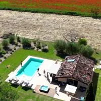 Relais Villa Sofia, hotelli kohteessa Calcinelli