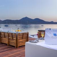 Ble Oneiro Villa CRYSTAL, hotel en Adamas