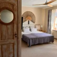 Kuursaal Guesthouse, hotel u gradu 'Kuressaare'