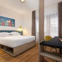 Rome Ciampino Smart Hotel, hotel em Ciampino