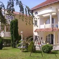 Rooms for rent "SARA", hotel em Belgrado