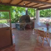 A casa Di Fabrizio Appartamento Il Forno, hotel a Filicudi