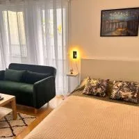 Studio à 3 min Gare Massy-TGV, hotel a Massy