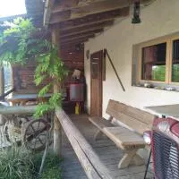 Charmantes Western-Zimmer mit Veranda auf dem Raihof, hotel u gradu 'Nenzlingen'