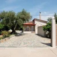 Serenity Guesthouse, хотел в Селянитика