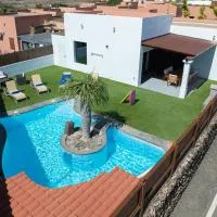 Villa Mahor, hotel en La Oliva