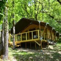 Le Camp, hotel v destinácii Varen
