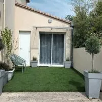 Charmant T2 pour 2p proche Montpellier, hotel a Juvignac