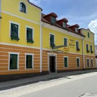 Hotel Ledererwirt, hotel u gradu Sankt Lambreht