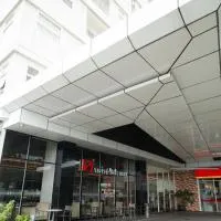 Swiss-Belcourt Serpong, hotel v mestu Ciater-tengah