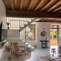 Le Meix Saint Vital, hotelli kohteessa Barizey