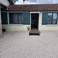 Cottage Apolline, hotel v destinaci Santenay