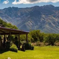 Cabañas y Hostería Valle de las rosas, hotell sihtkohas Villa Las Rosas