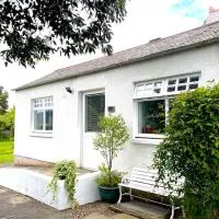 Glenburn, Peaceful Accommodation Fochabers、フォッシャバーズのホテル