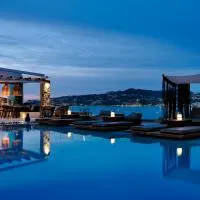 Mykonos No5 Luxury Suites & Villas, hotel em Ornos