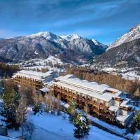 Hotel Sansicario Majestic, hotel sa Cesana Torinese