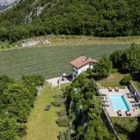 Maso Salim Relax Apartments, hotel di Drena