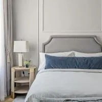 Maison à Deux Mains, hótel í Ay